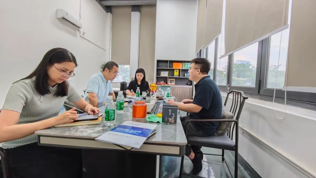 市市场监督管理局尹伟深科长一行走访广东威能检测技术有限公司